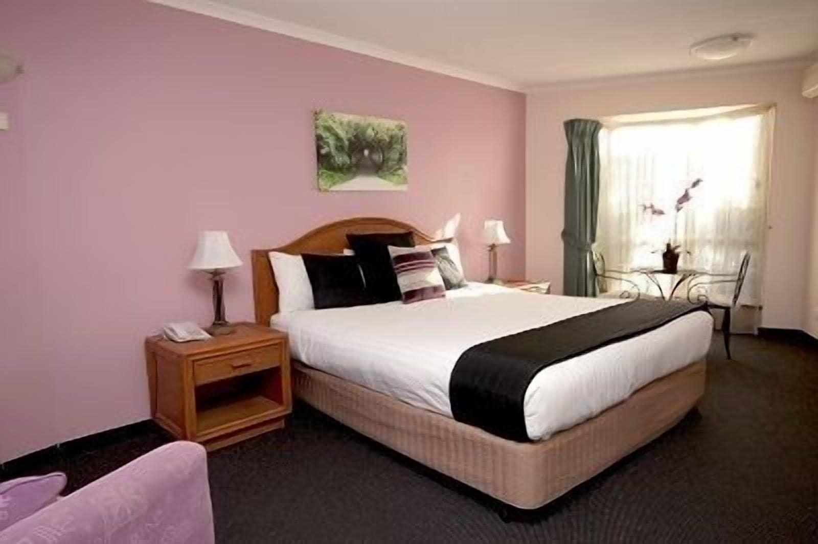 Sapphire Waters Motor Inn Merimbula Esterno foto